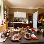 Aab 80qm Mit 2 Schlafzimmern, Self-check-in Mit Wlan Und Gratis Parkplatz Am Haus Apartment