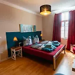 Aab 80qm Mit 2 Schlafzimmern, Self-check-in Mit Wlan Und Gratis Parkplatz Am Haus