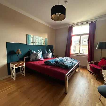 Apartment Aab 80qm Mit 2 Schlafzimmern, Self-check-in Mit Wlan Und Gratis Parkplatz Am Haus