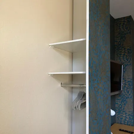 Aab 80qm Mit 2 Schlafzimmern, Self-check-in Mit Wlan Und Gratis Parkplatz Am Haus Bad Kissingen
