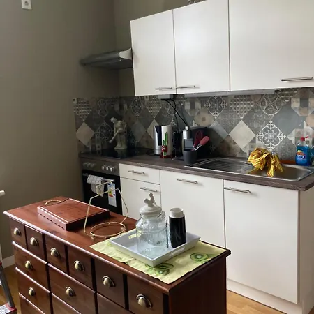 Apartment Aab 80qm Mit 2 Schlafzimmern, Self-check-in Mit Wlan Und Gratis Parkplatz Am Haus Bad Kissingen