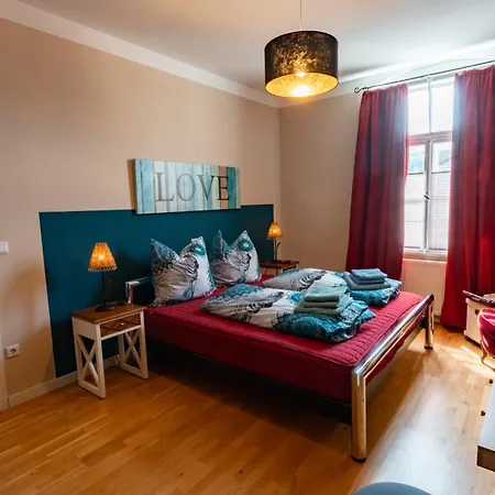 Aab 80qm Mit 2 Schlafzimmern, Self-check-in Mit Wlan Und Gratis Parkplatz Am Haus