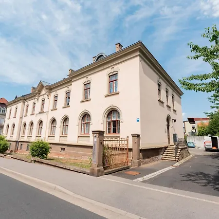 Aab 80qm Mit 2 Schlafzimmern, Self-check-in Mit Wlan Und Gratis Parkplatz Am Haus