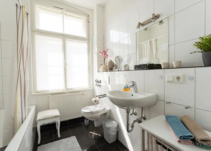 Lägenhet Aab 80qm Mit 2 Schlafzimmern, Self-check-in Mit Wlan Und Gratis Parkplatz Am Haus